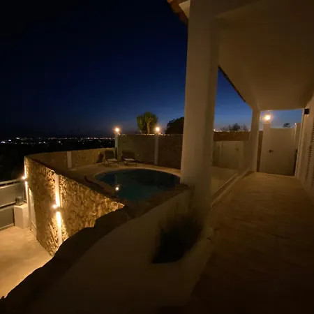 빌라 House With A View *